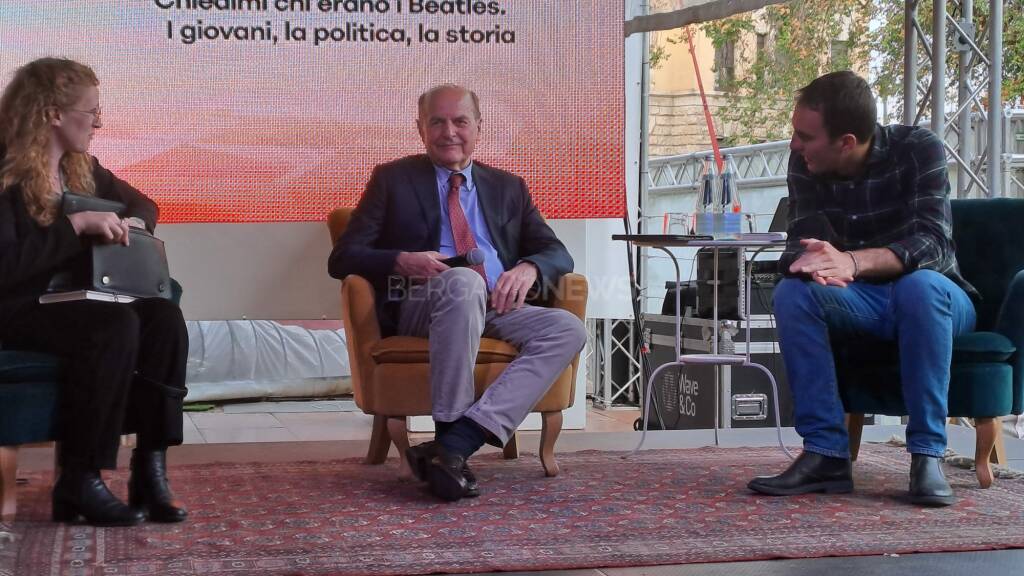 Bersani Alla Fiera Del Libro: 
