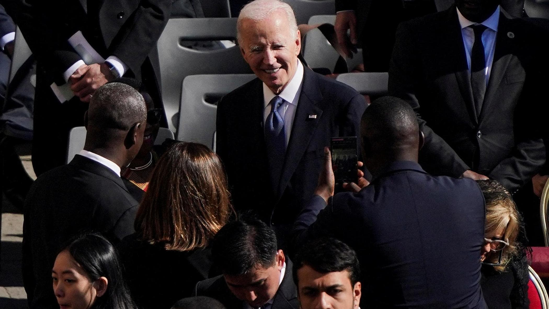 Biden: Cancro Alla Prostata, Metastasi Ossee? L'annuncio Ufficiale.