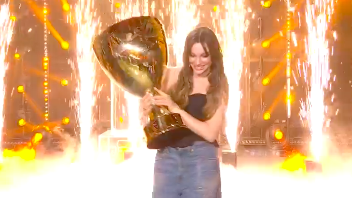 Sarah Toscano Incoraggia I Finalisti: 